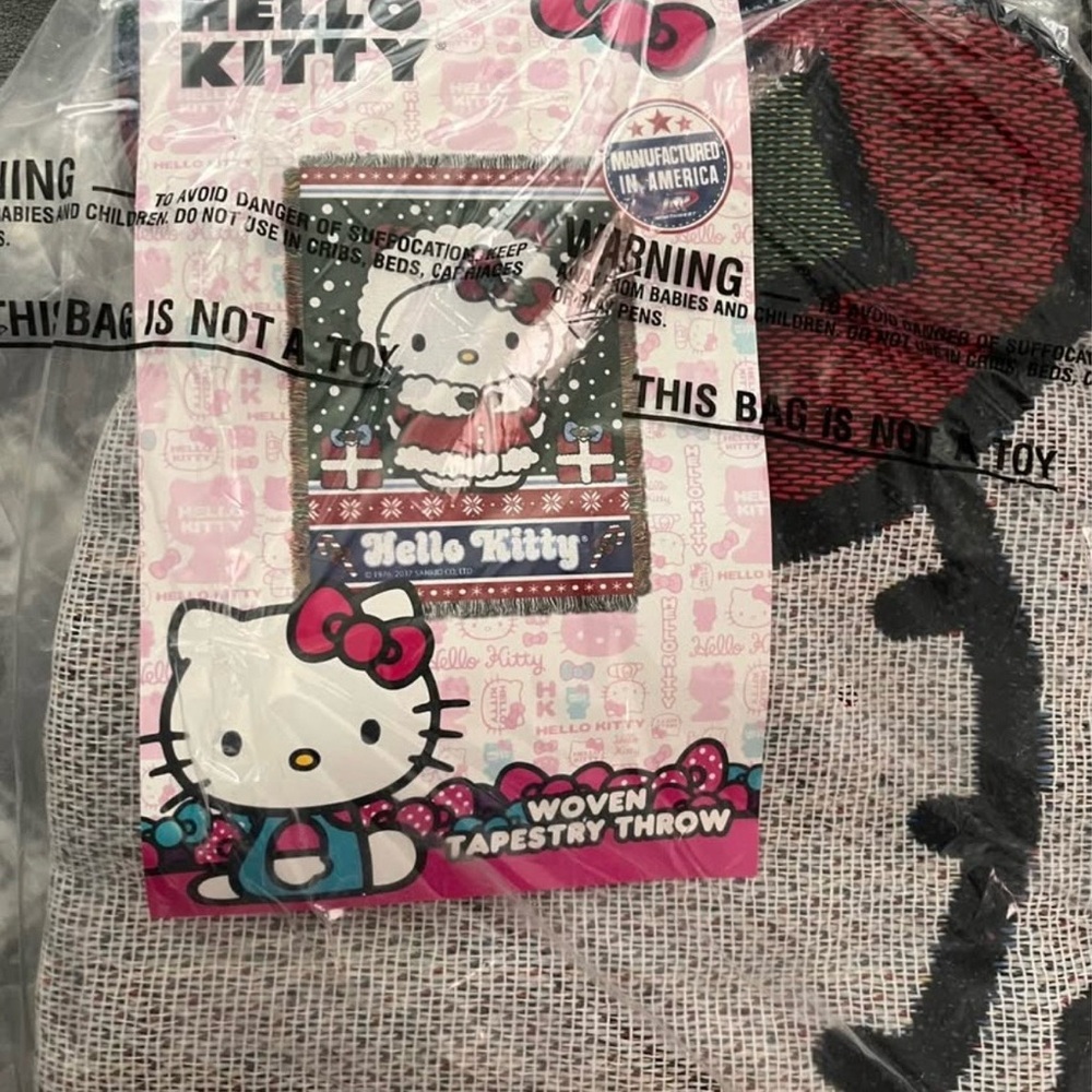 Hello Kitty Red and Black Tapestry Blanket